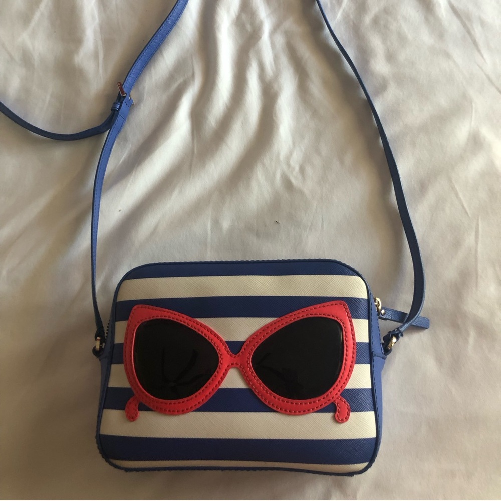 Kate Spade Make a Splash Mindy Crossbody Bag Purse Stripe Sunglasses